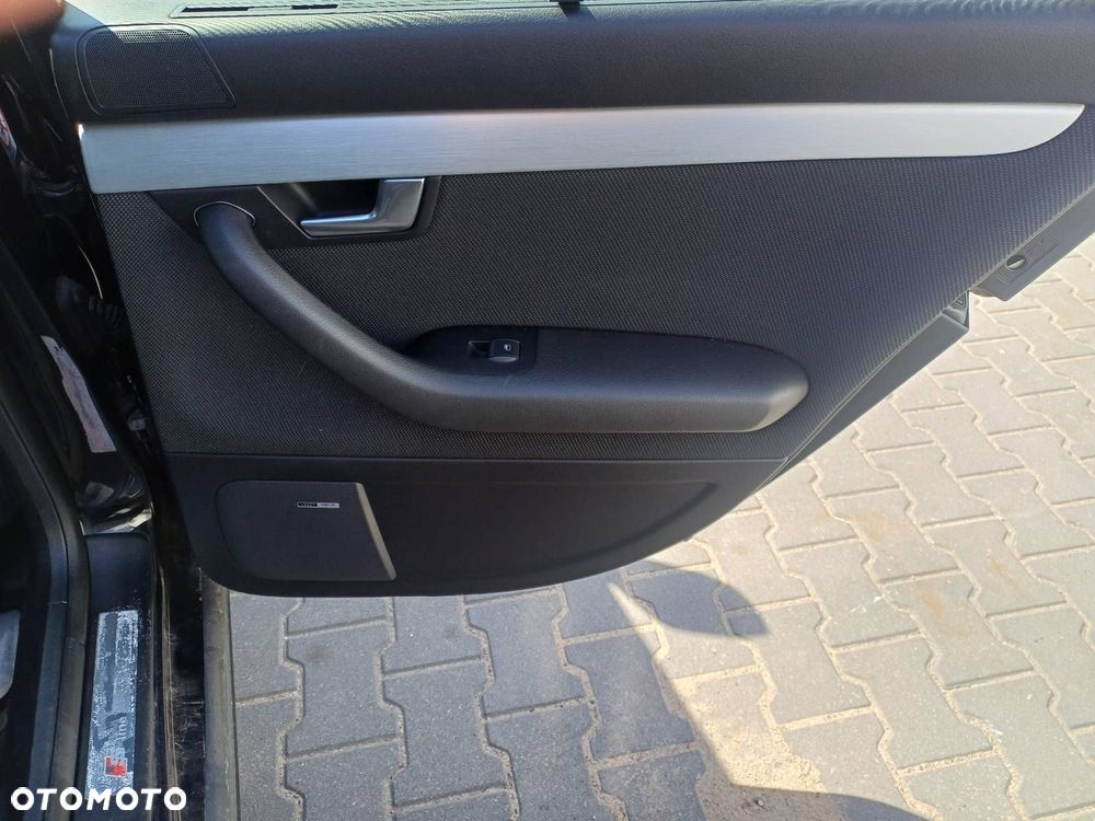 FOTELE PRZÓD KANAPA TYŁ BOCZKI PODŁOKIETNIK DEKORY AUDI A4 B7 AVANT - 11