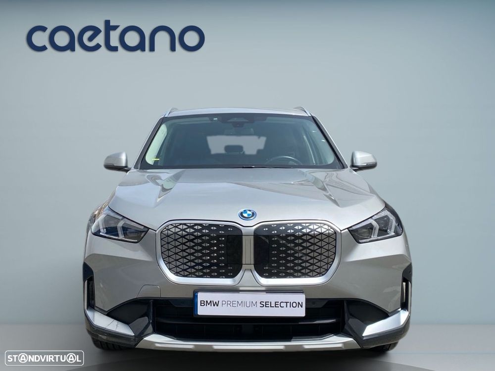 BMW iX1 eDrive20 xLine - 18