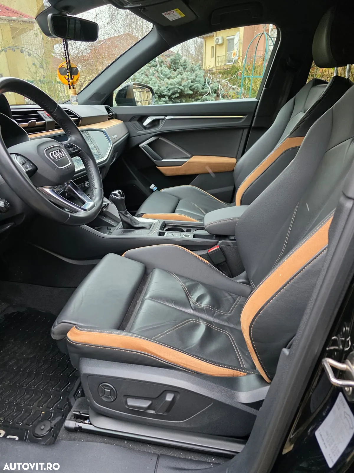 Audi Q3 2.0 40 TDI S tronic quattro S Line - 11