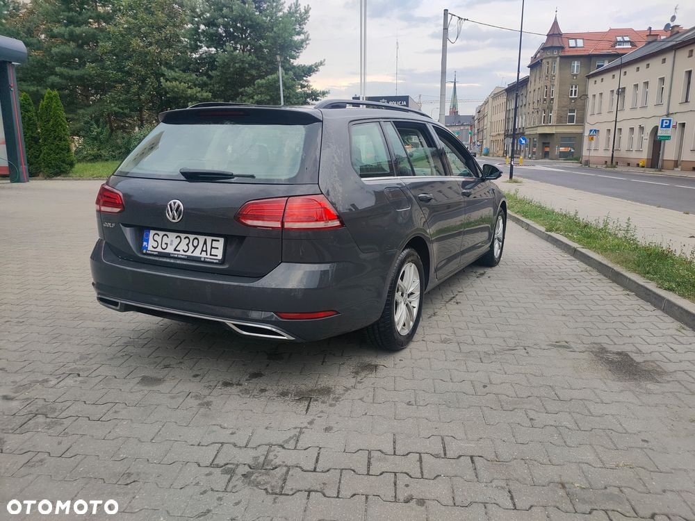 Volkswagen Golf 1.6 TDI BMT Highline - 9