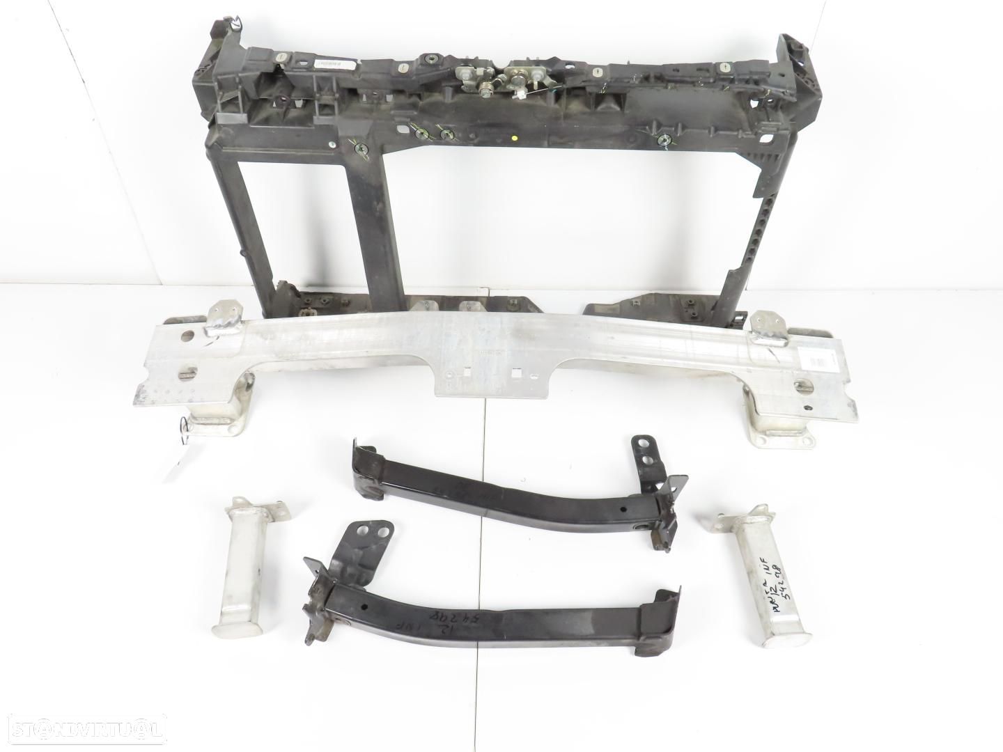 Frente em Fibra com Reforço Frente Usado / Original PEUGEOT 2008 II (U_) 9823718... - 1