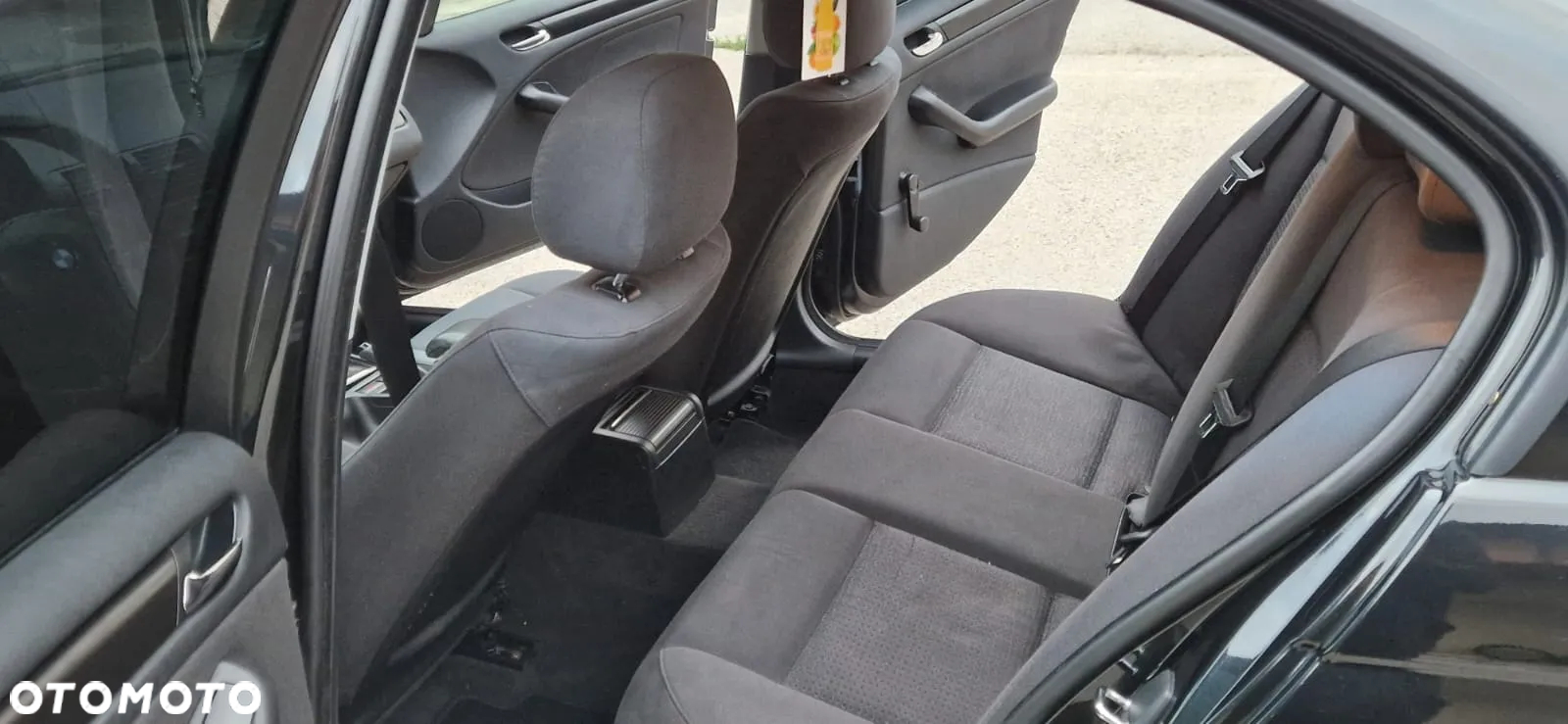 BMW Seria 3 - 12