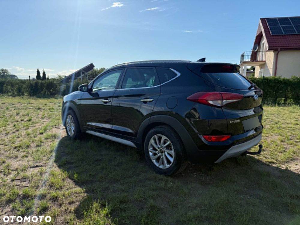 Hyundai Tucson 2.0 CRDI Comfort 4WD - 4