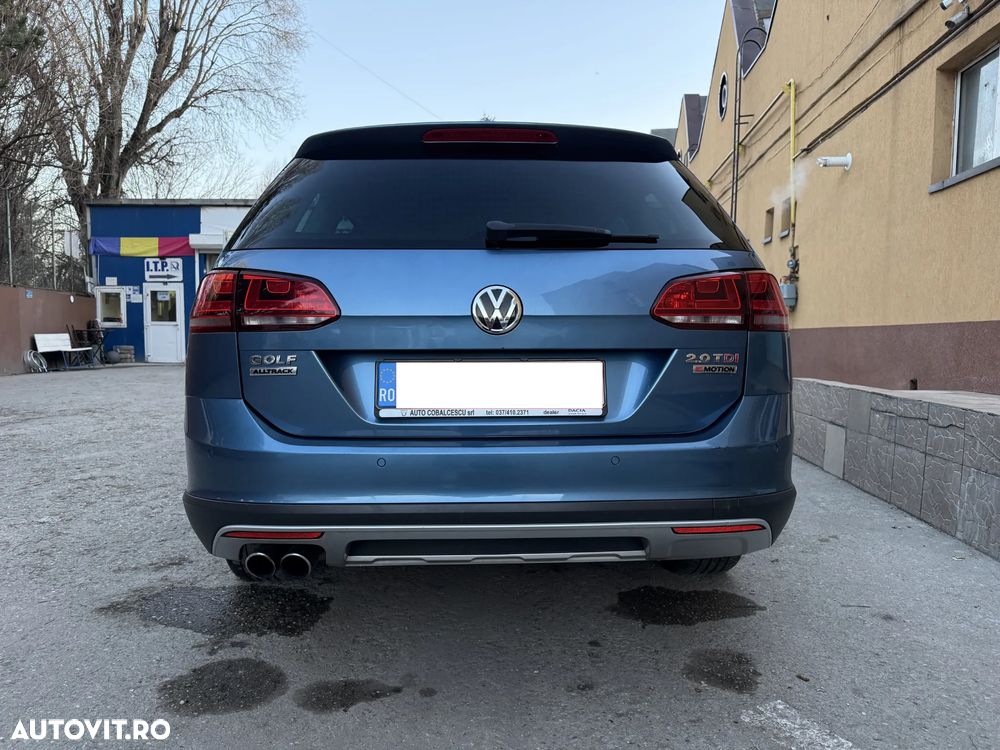 Volkswagen Golf 2.0 TDI DSG 4Motion - 5