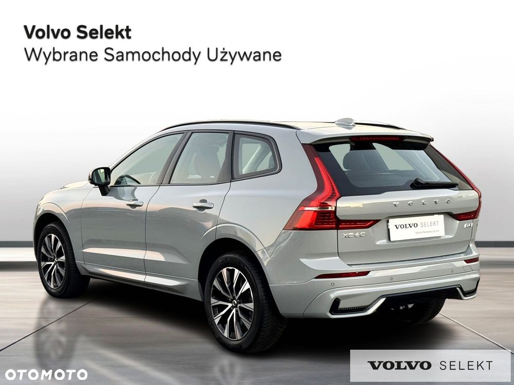 Volvo XC 60 - 4