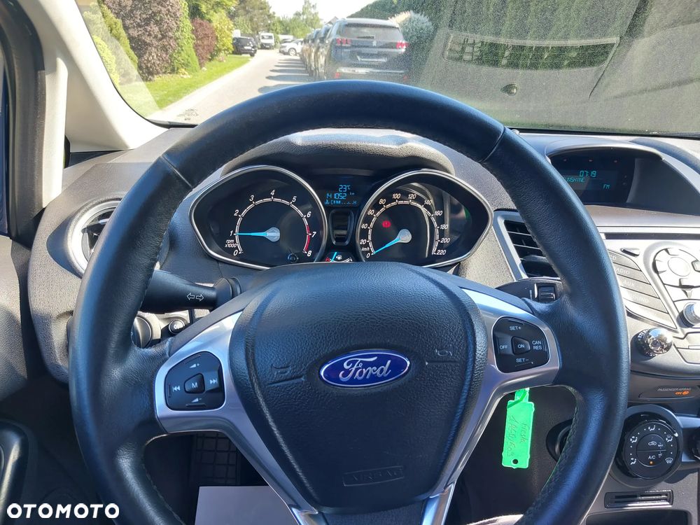 Ford Fiesta - 16