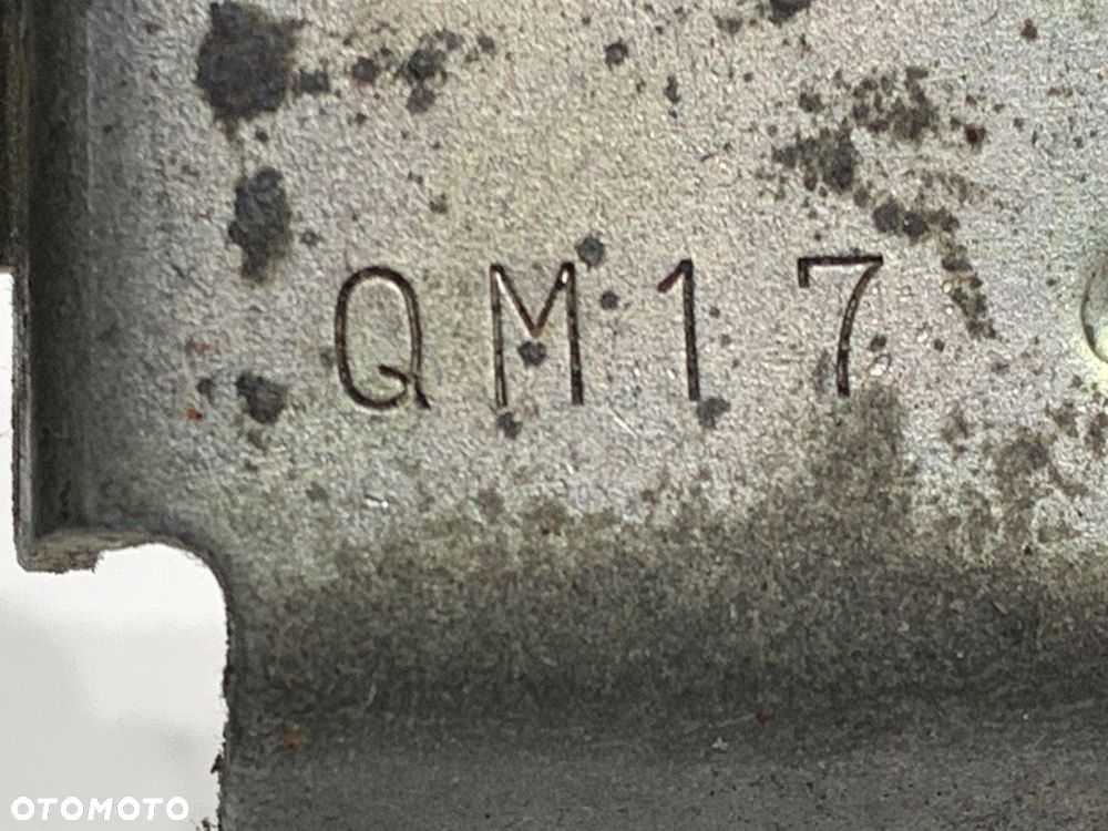 ZAMEK KLAPY TYŁ  DAIHATSU CUORE VI (L251, L250_, L260_) 2003 - 2022 1.0 43 kW [58 KM] benzyna 2003 - 4