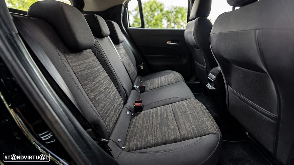 Jeep Avenger 54 kWh Black Edition - 27