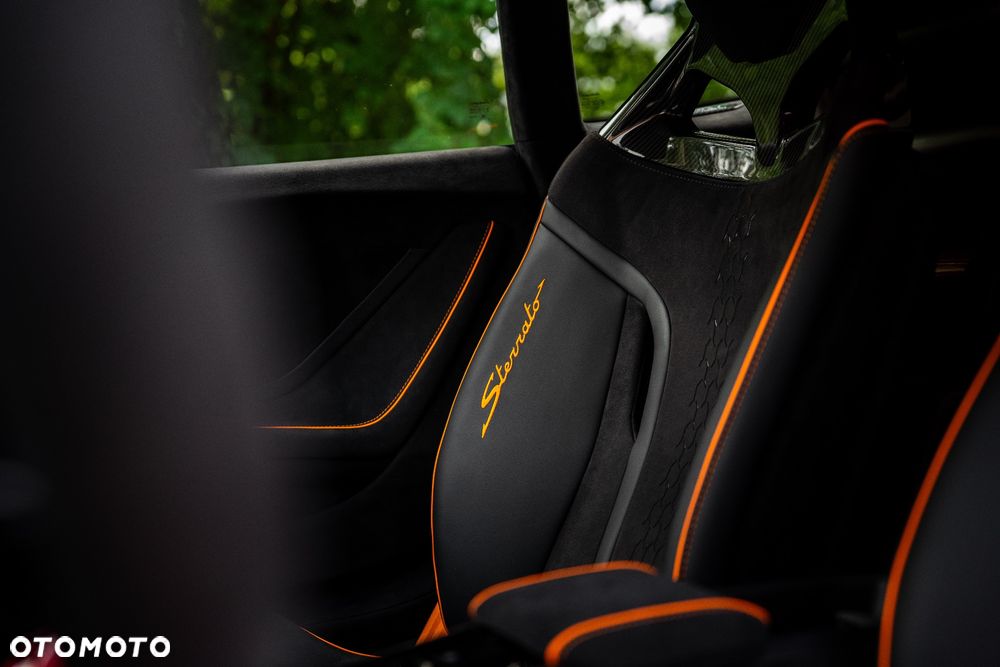 Lamborghini Huracan - 16