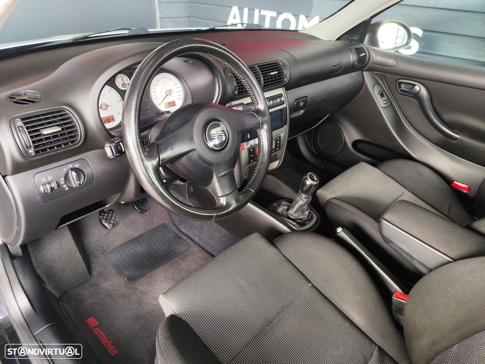 SEAT Leon 1.9 TDI FR - 23