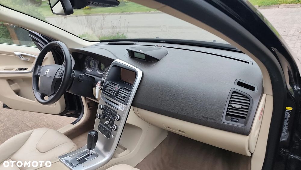 Volvo XC 60 T6 AWD RDesign - 20