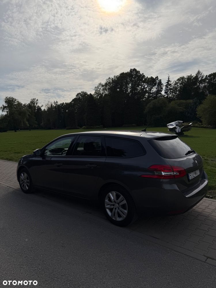 Peugeot 308 1.5 BlueHDi Allure S&S EAT8 - 5