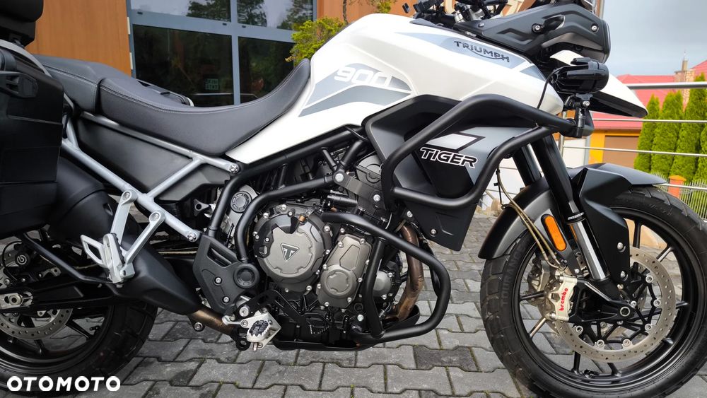 Triumph Tiger - 16