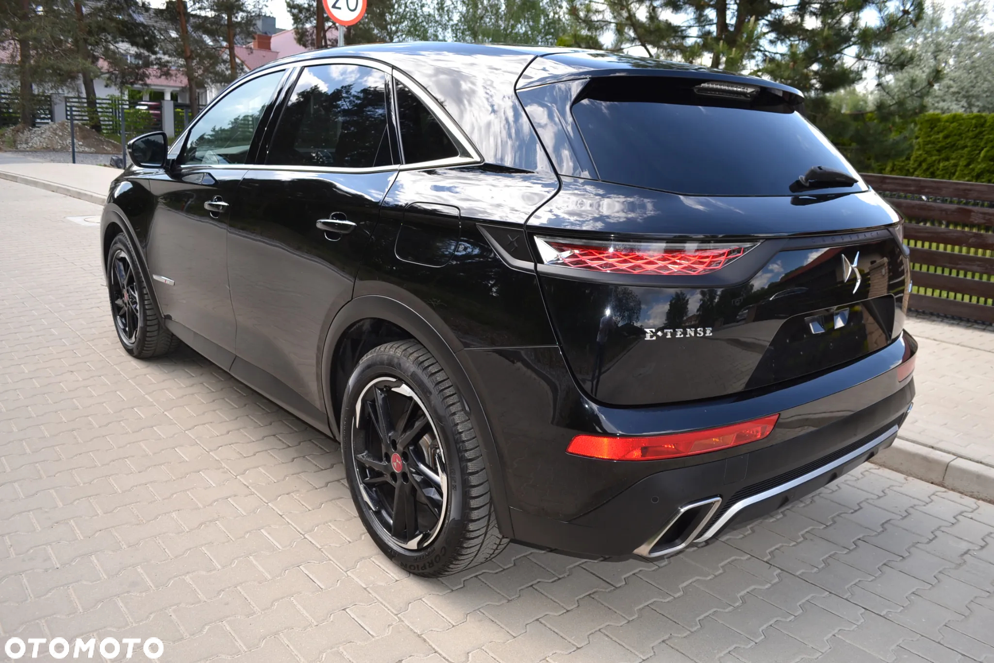 DS Automobiles DS 7 Crossback 1.6 E-Tense Performance Line - 3