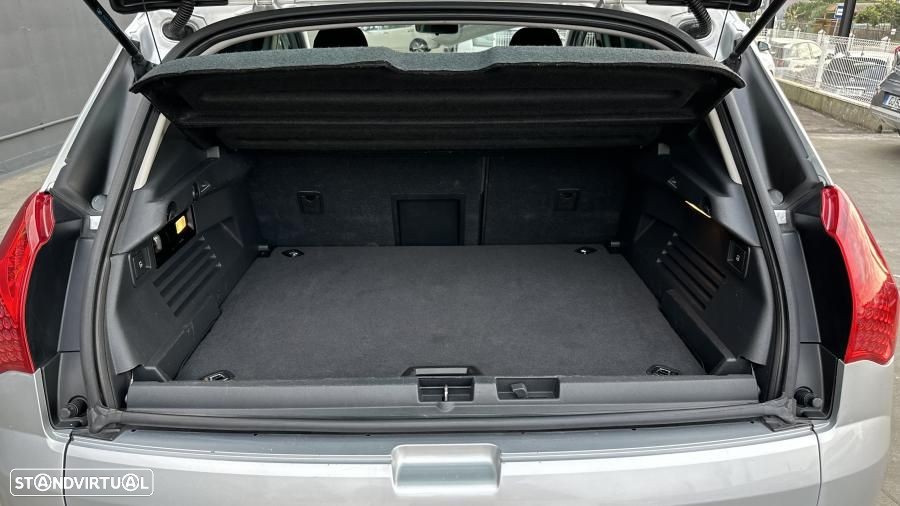 Peugeot 3008 1.6 e-HDi Active CMP6 - 30