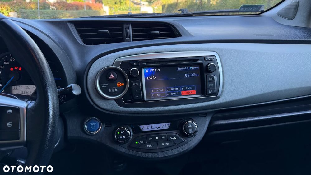 Toyota Yaris - 13