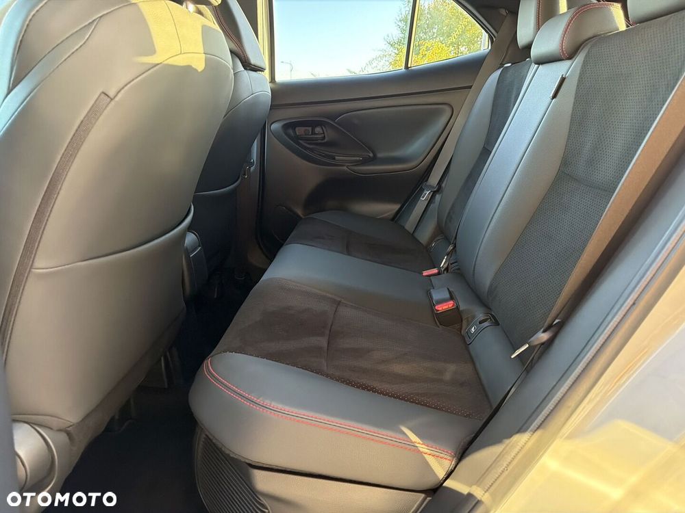 Toyota Yaris Cross Hybrid 1.5 GR Sport - 11