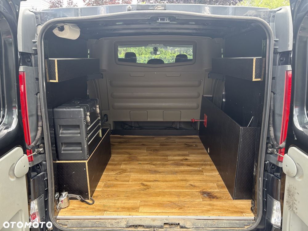 Renault Trafic - 18