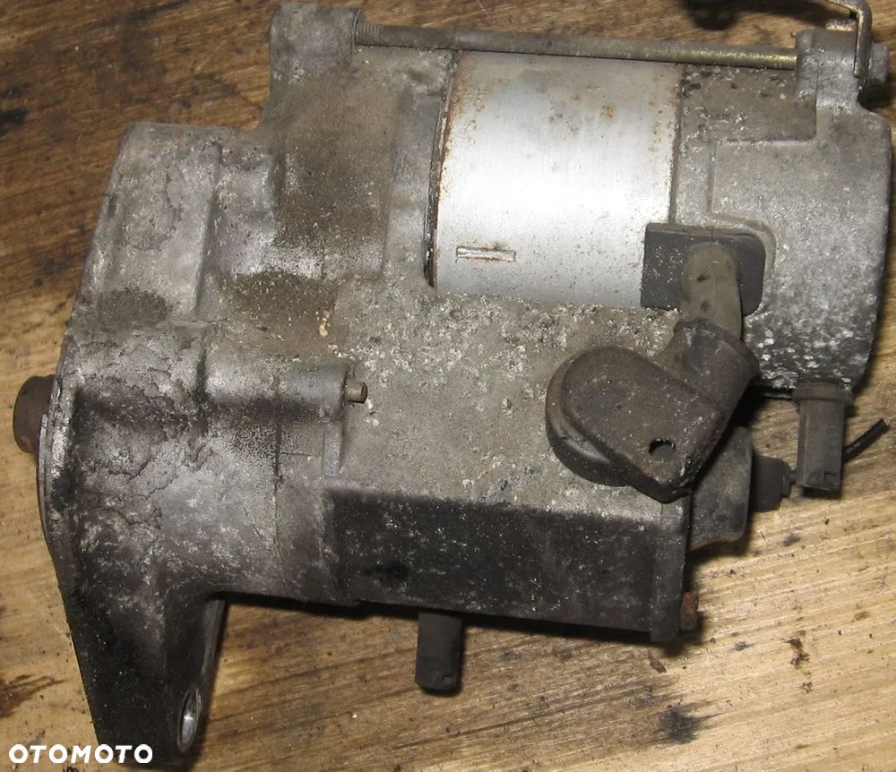 rozrusznik YARIS I 1.4D TOYOTA 428000-0570 - 3