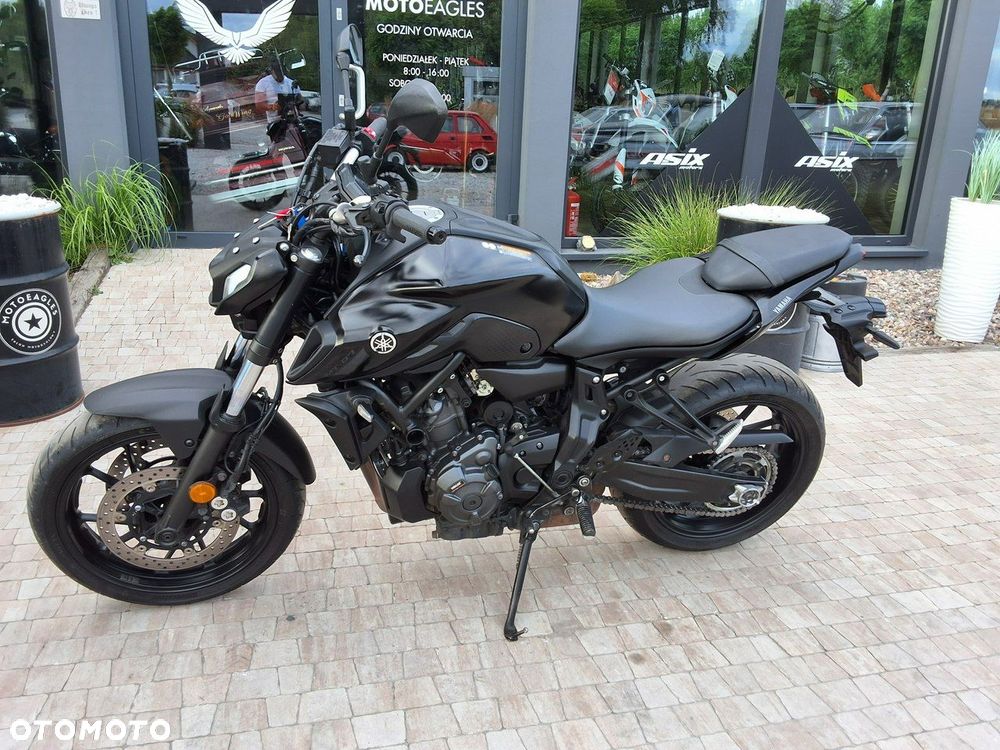 Yamaha MT - 13