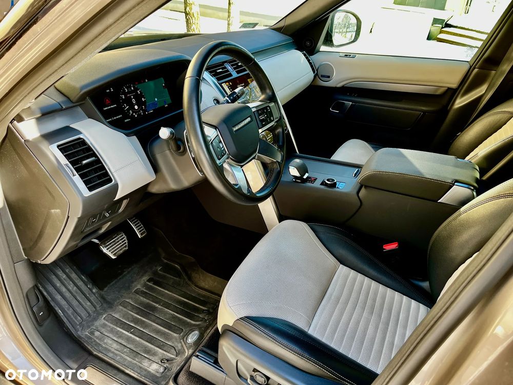 Land Rover Discovery 2.0 P300 R-Dynamic SE - 20