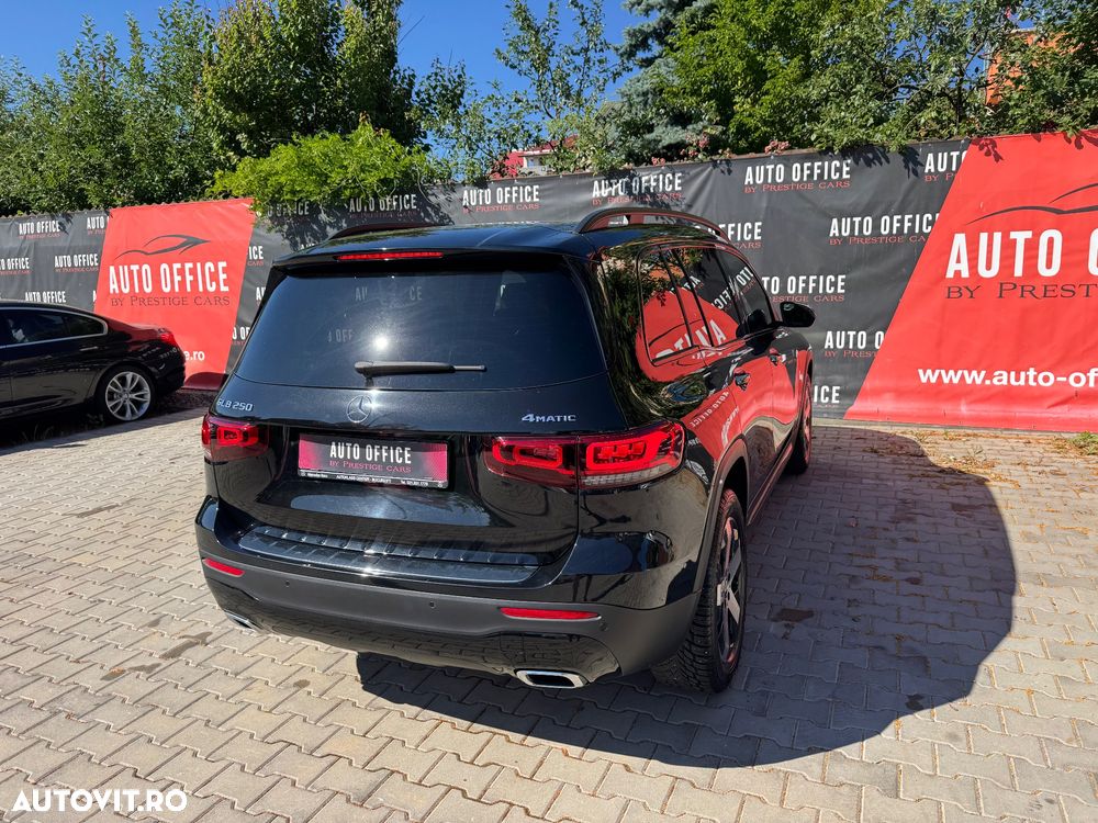 Mercedes-Benz GLB 250 4MATIC Aut. - 8