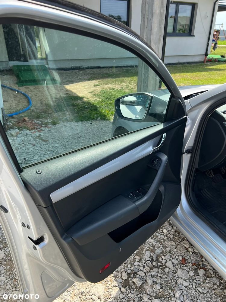 Skoda Octavia 2.0 TDI Ambition - 6