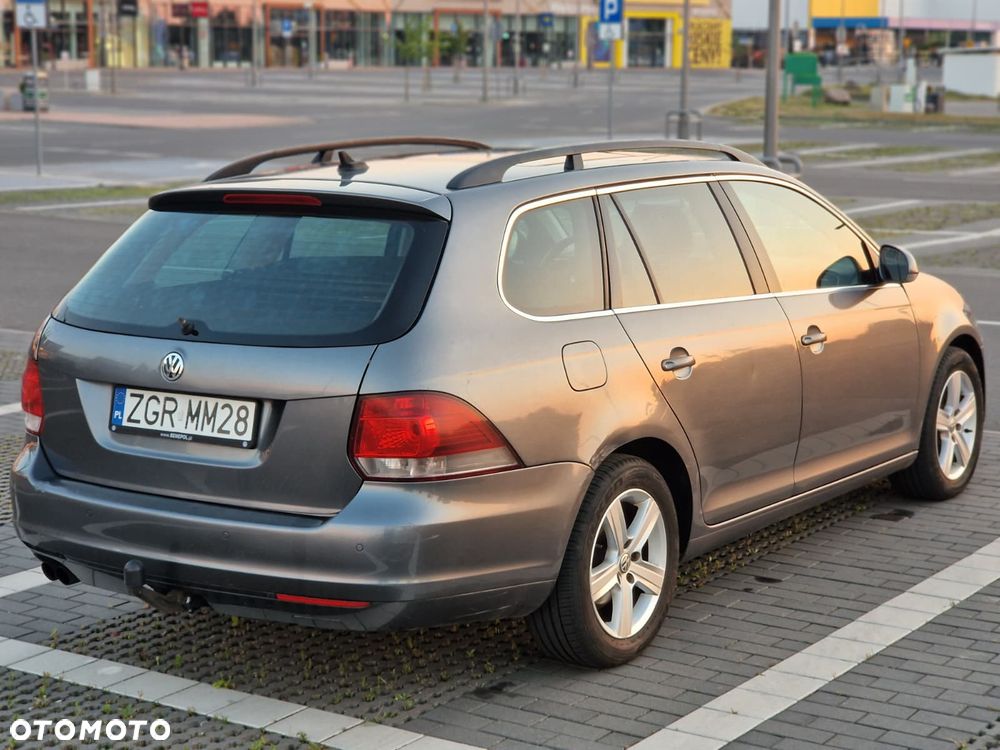 Volkswagen Golf 2.0 TDI Comfortline - 3