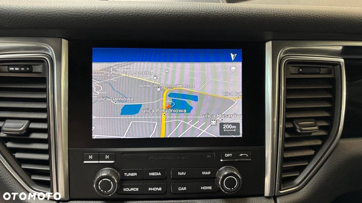 Porsche Macan Standard - 20
