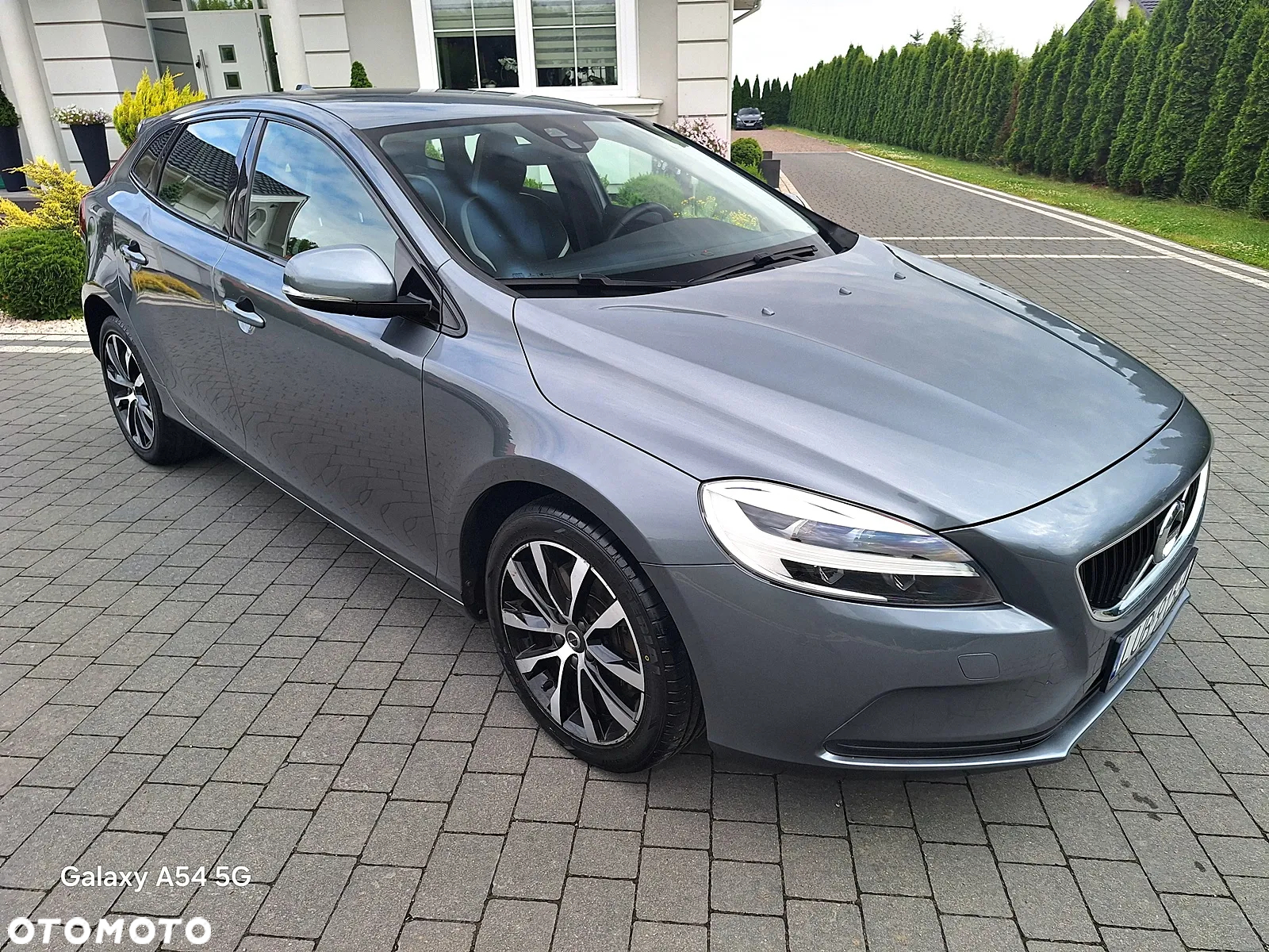 Volvo V40 T3 Drive-E Dynamic Edition - 2