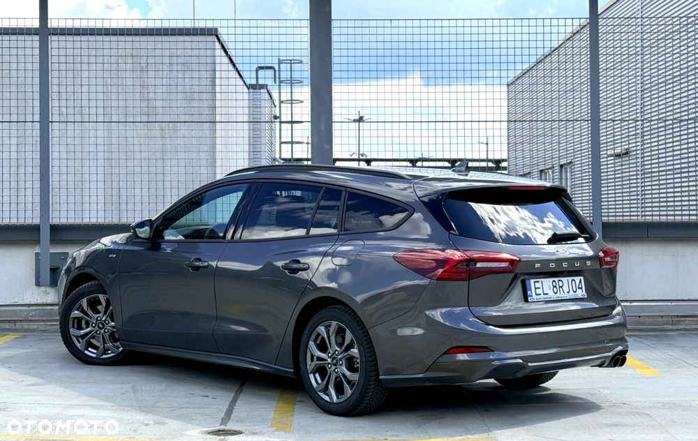 Ford Focus 1.0 EcoBoost mHEV ST-Line X - 14