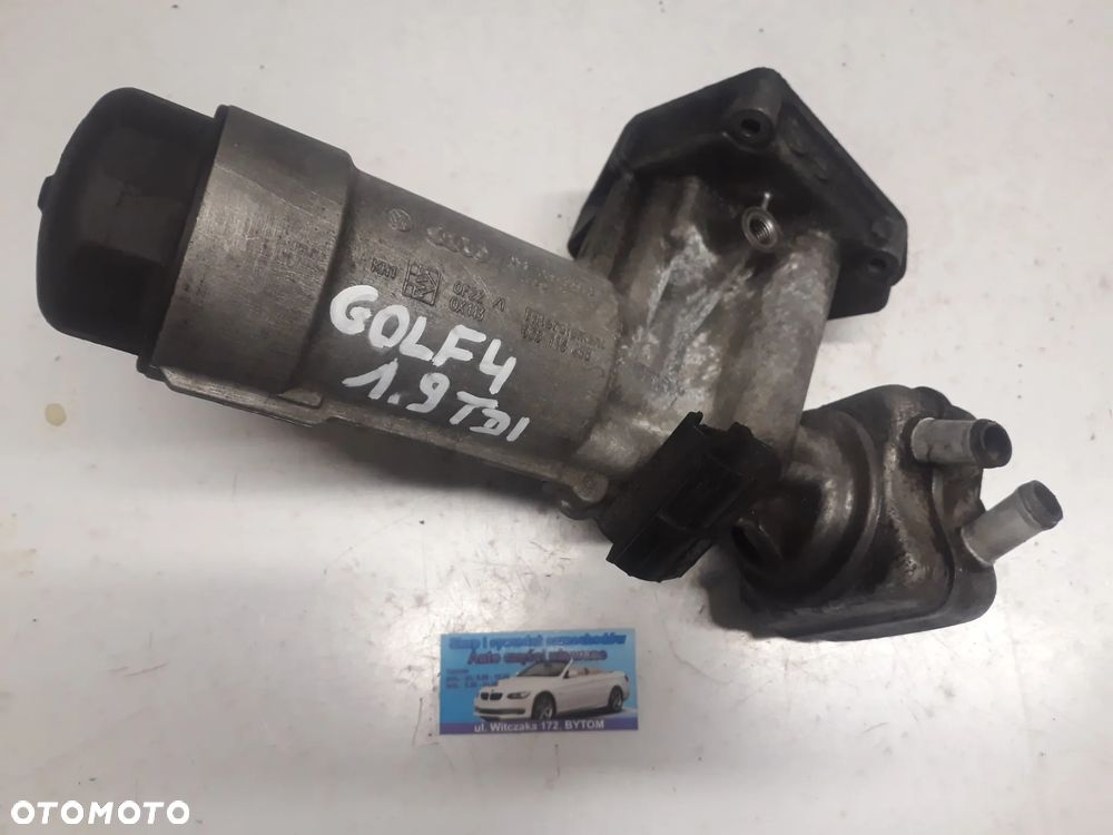 OBUDOWA FILTRA OLEJU VOLKSWAGEN GOLF IV  1,9 TDI 2000r  038115389B - 1