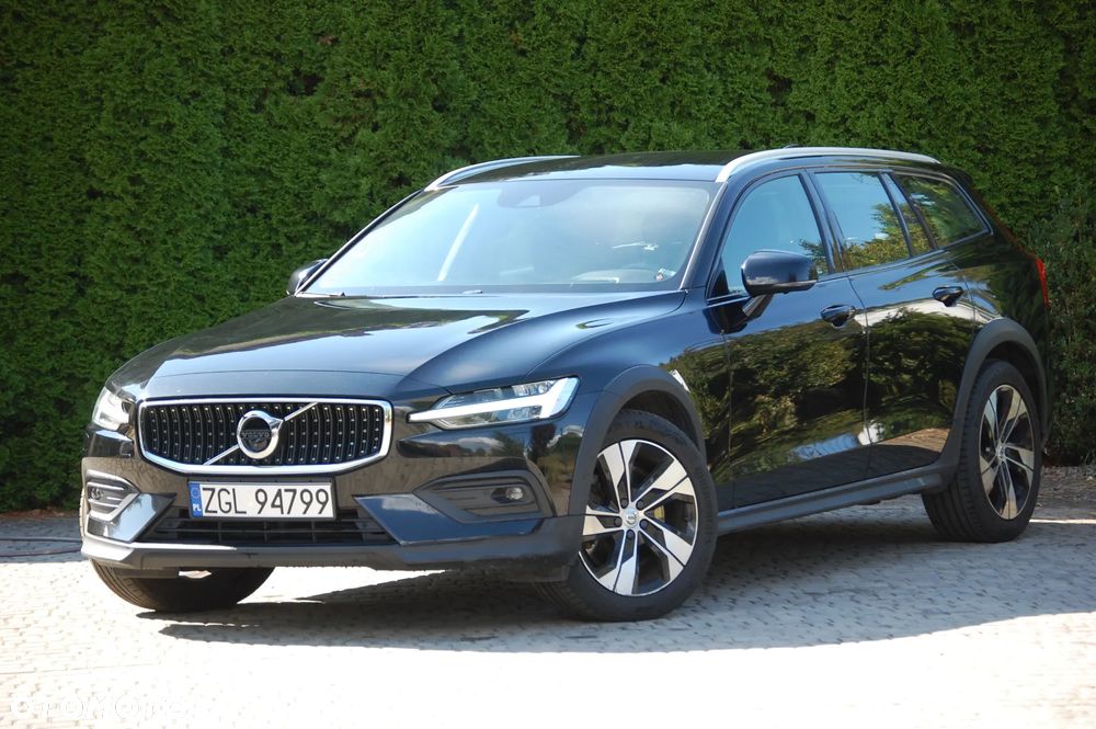 Volvo V60 Cross Country D4 AWD Geartronic Pro - 3