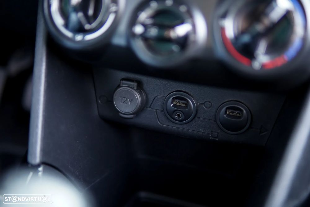 Peugeot 2008 1.2 PureTech Style - 52