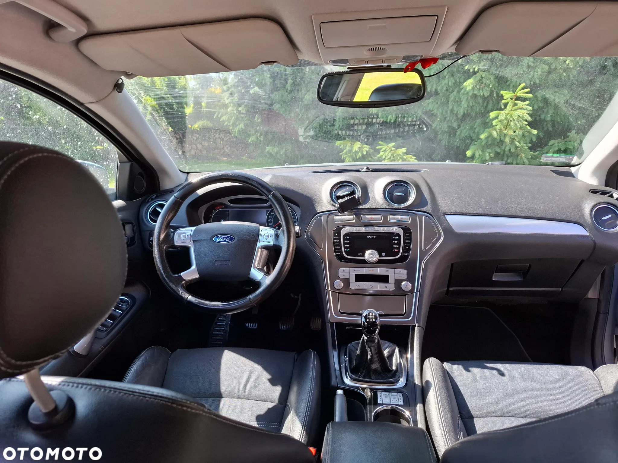 Ford Mondeo 2.0 Gold X - 2
