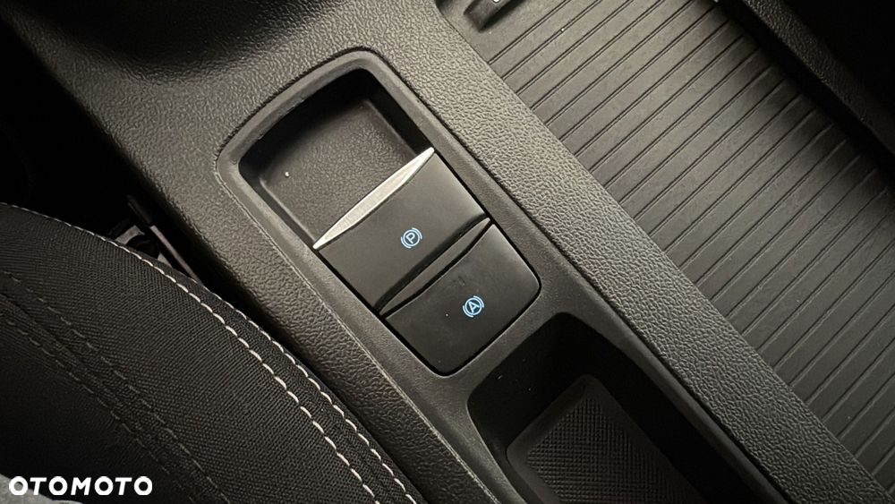 Ford Focus 1.0 EcoBoost mHEV Titanium X - 23