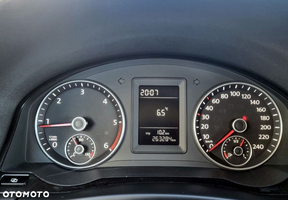 Volkswagen Golf Plus - 32