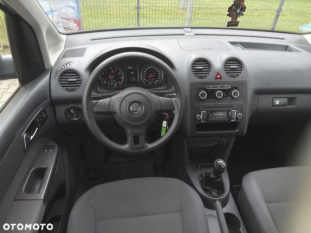 Volkswagen Caddy - 15