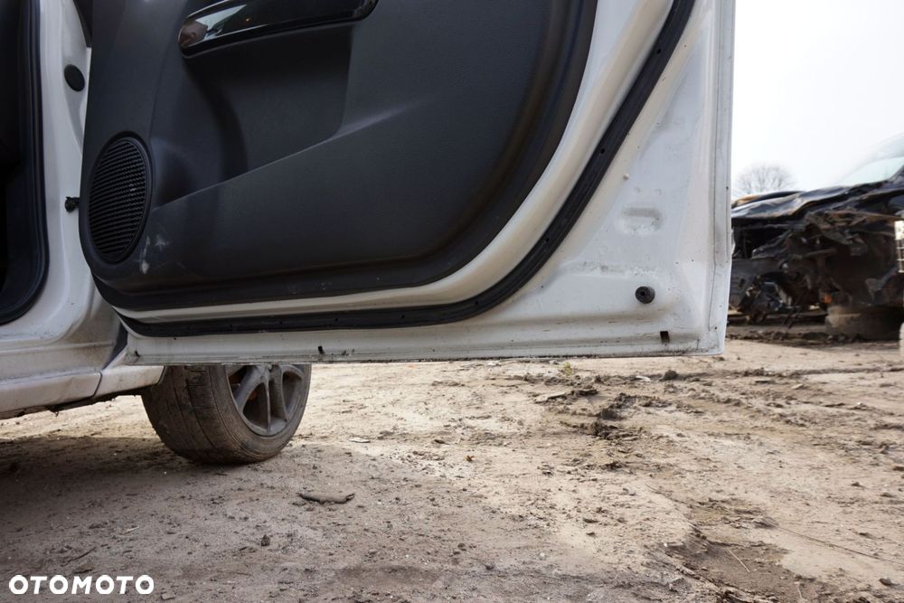 DRZWI PRZEDNIE PRAWE 2 II DE LIFT 5D HB 34K  BIAŁY MAZDA 2010-2014 - 8