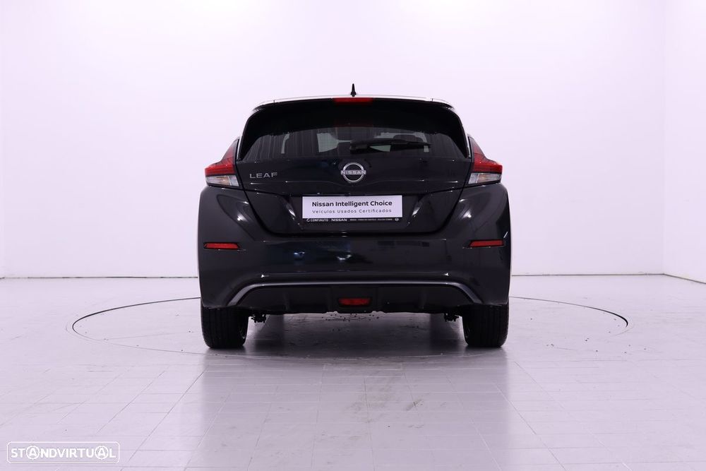 Nissan Leaf - 6