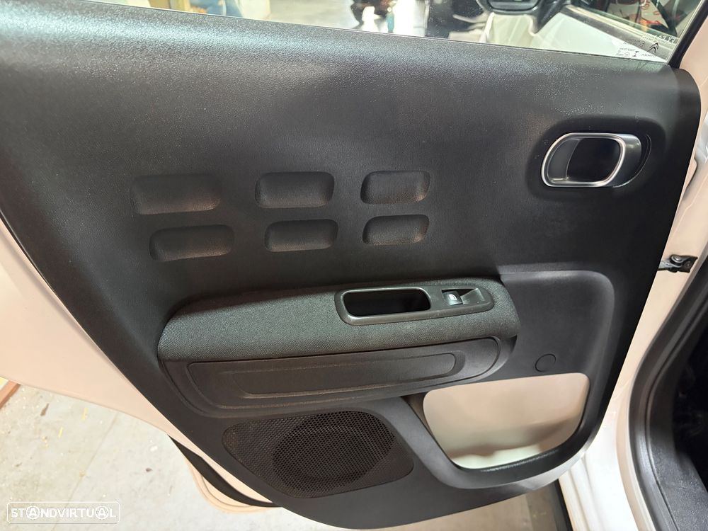 Citroën C3 Pure Tech S&S EAT6 Shine - 16