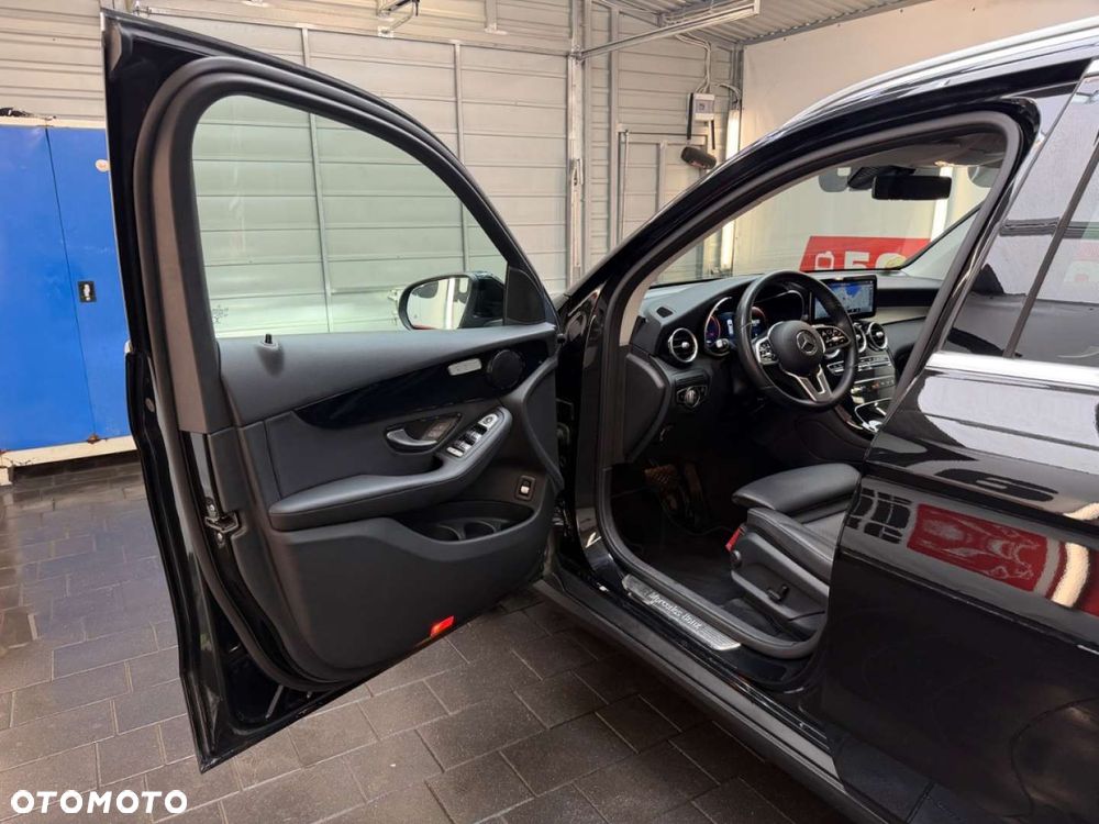 Mercedes-Benz GLC - 20