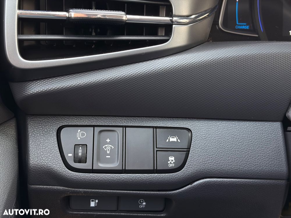 Hyundai IONIQ Business - 10