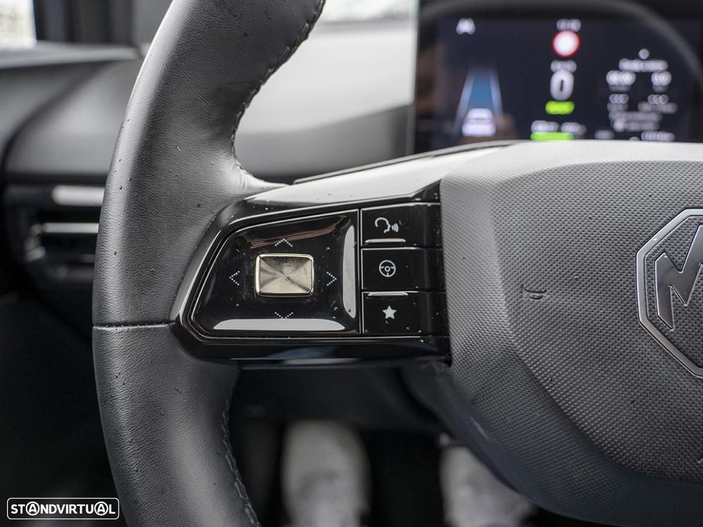 MG MG4 77 kWh Extended Range Luxury - 35