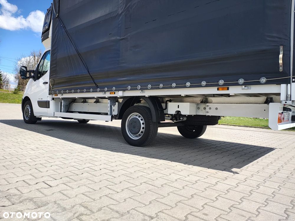 Opel Movano 10 palet * firanka - 19