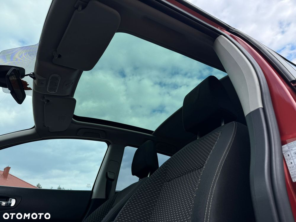 Nissan Qashqai 2.0 I-Way CVT - 31