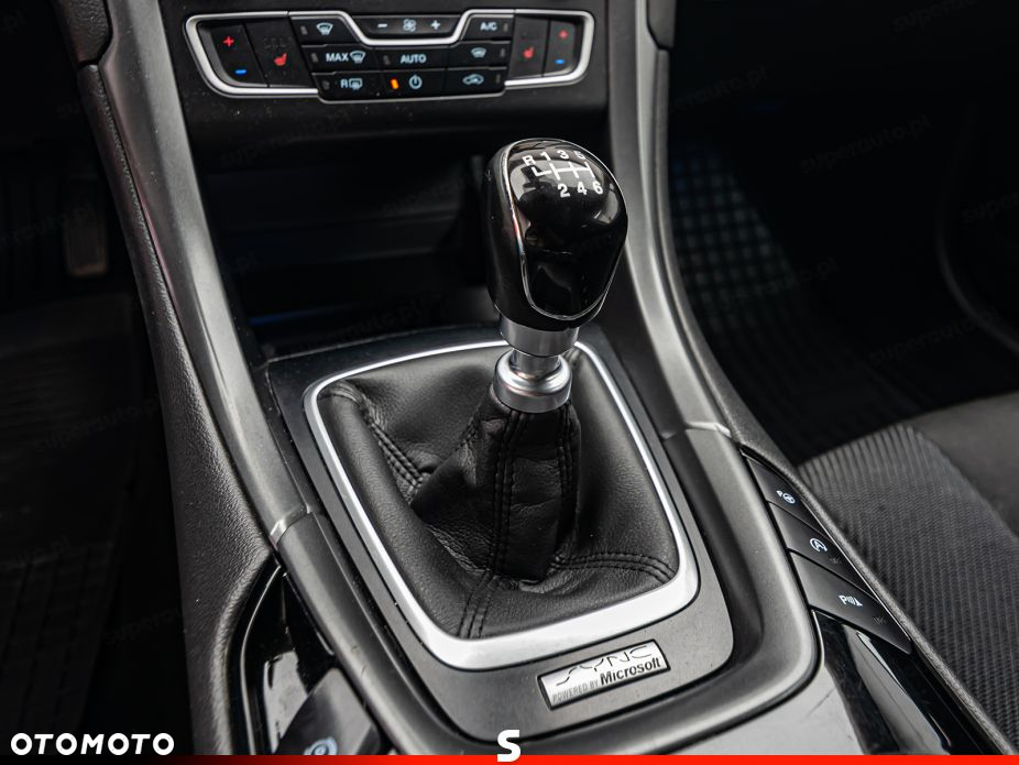 Ford Mondeo 1.5 EcoBoost Titanium - 21