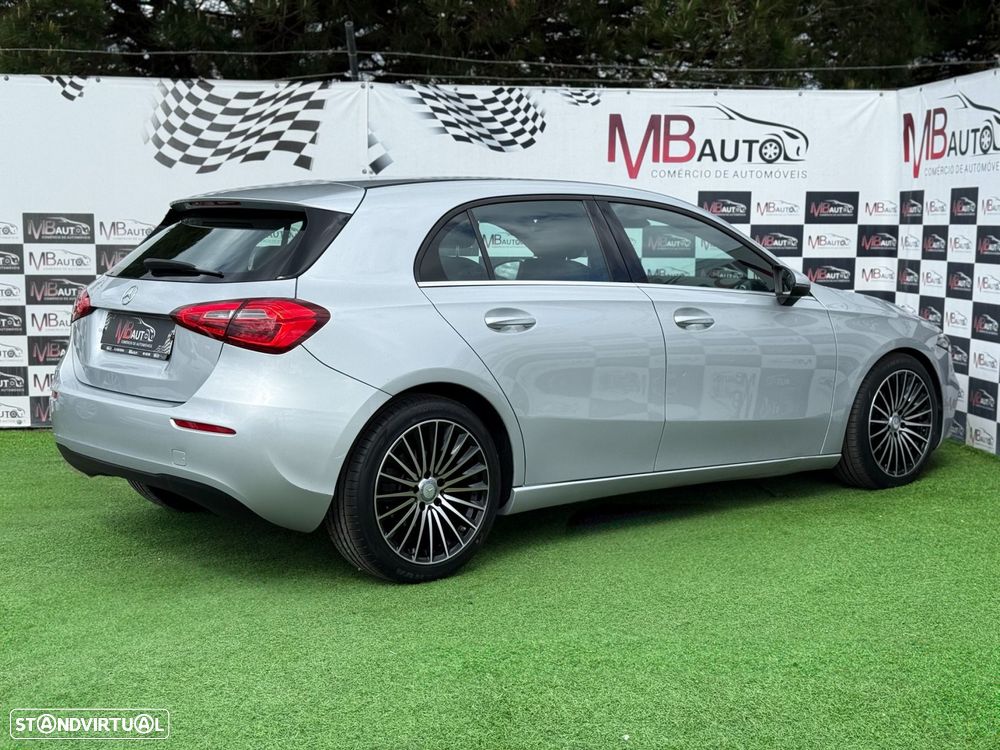 Mercedes-Benz A 180 d Style - 11