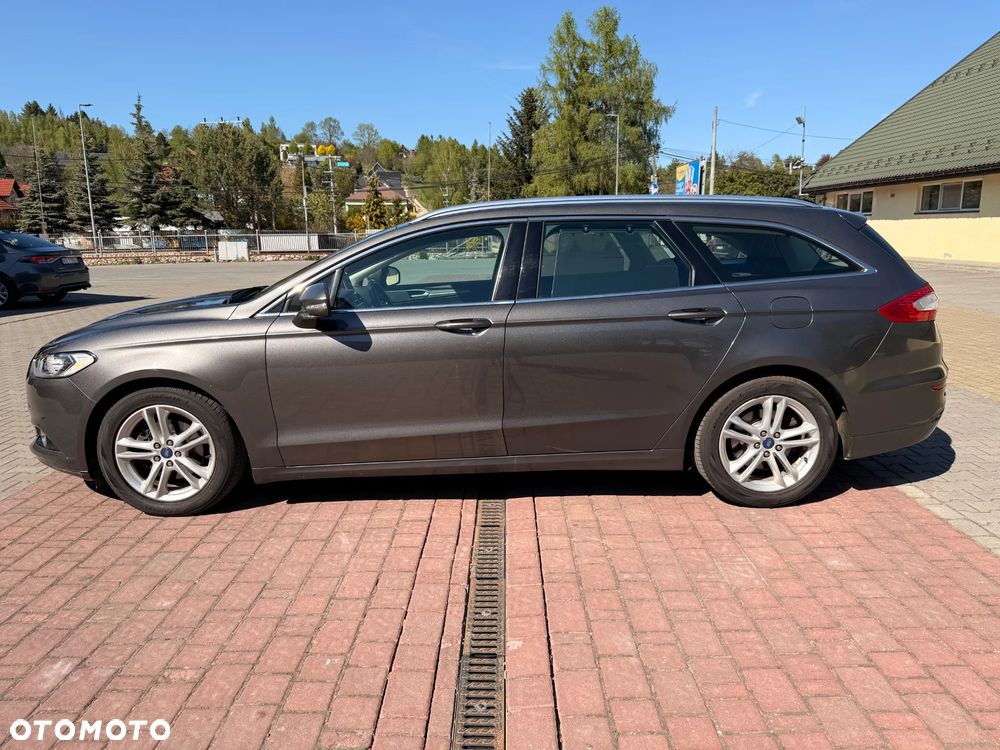 Ford Mondeo - 8