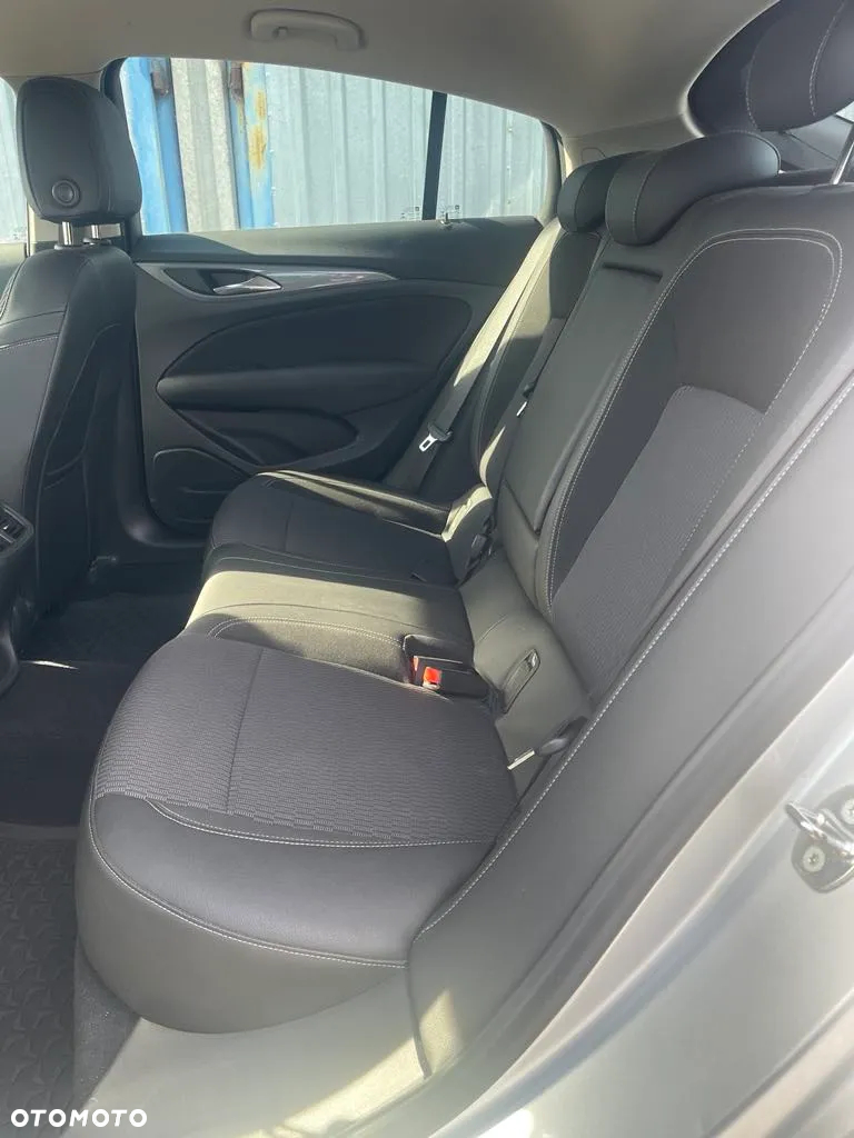 Opel Insignia 1.6 CDTI ecoFLEX Start/Stop Business Edition - 23
